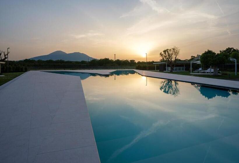 בית מלון כפרי Secret Garden Resort & Spa