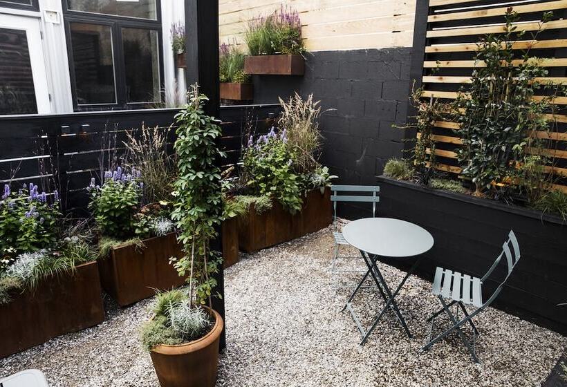 Lokal Hotel Fishtown