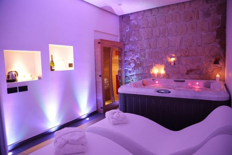پانسیون Cellamare Suite & Spa
