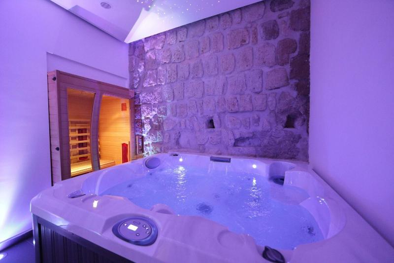 پانسیون Cellamare Suite & Spa