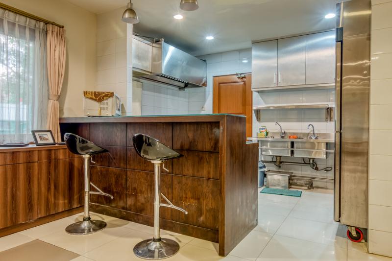 펜션 Reddoorz Plus Near Dharmawangsa Square 2