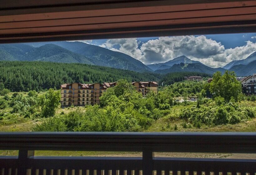 Отель 7 Pools Spa Boutique