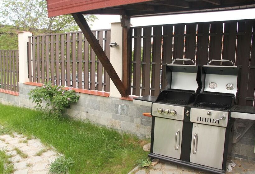 Отель 7 Pools Spa Boutique