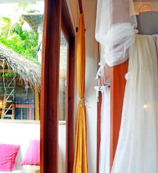 旅馆 Chez Podi Surf Stay