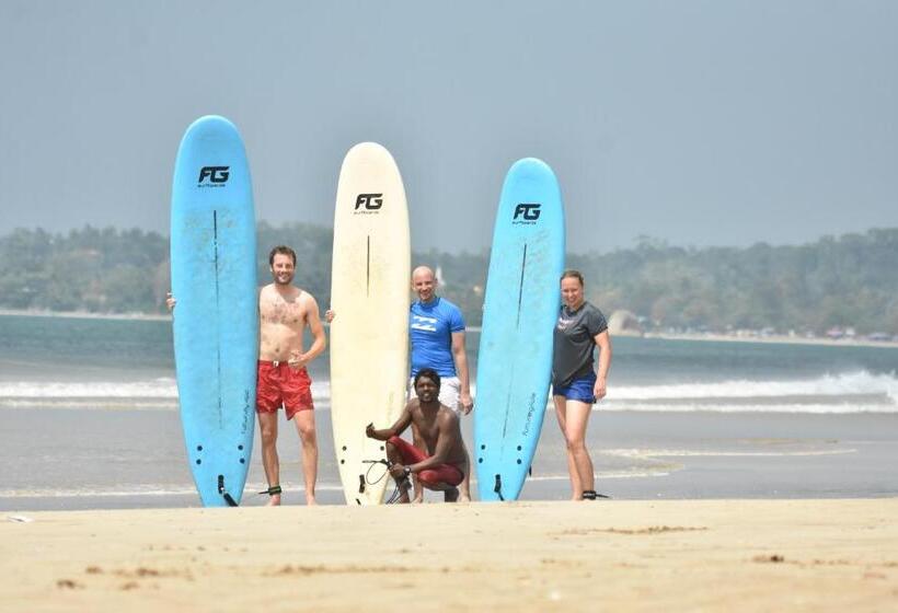 旅馆 Chez Podi Surf Stay