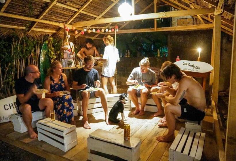 旅馆 Chez Podi Surf Stay