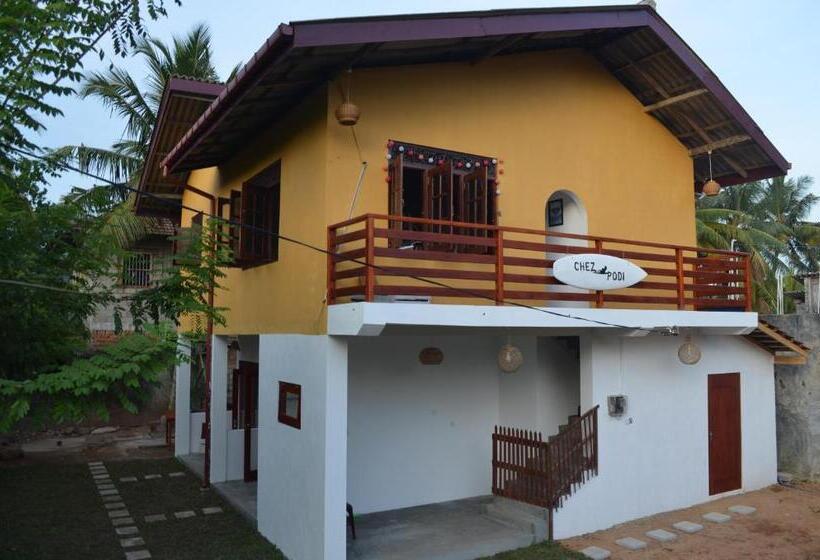 旅馆 Chez Podi Surf Stay