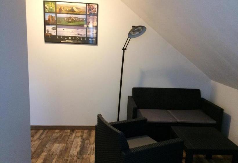 Общежитие Gite Du Forail