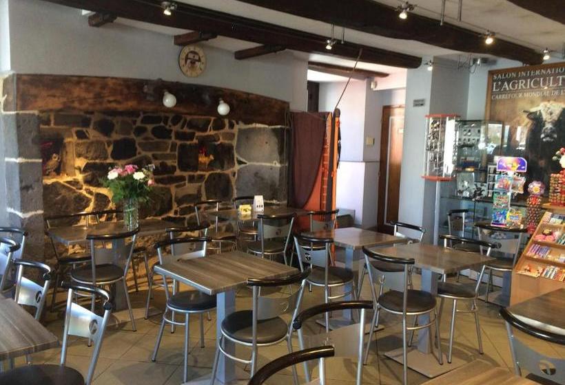 Общежитие Gite Du Forail