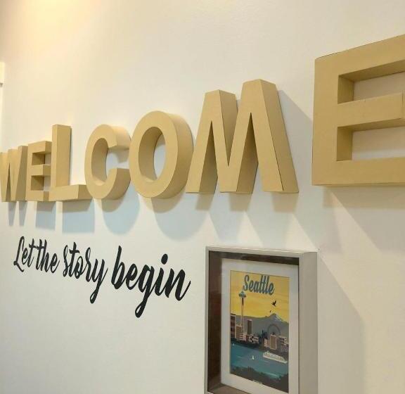 ユースホステル The Art Inn Seattle