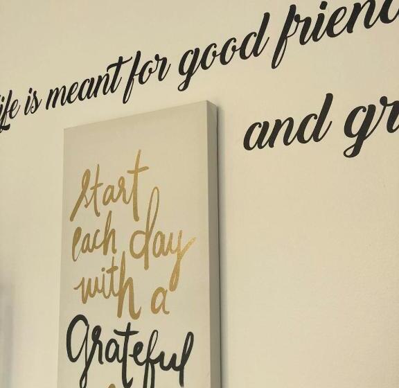 ユースホステル The Art Inn Seattle