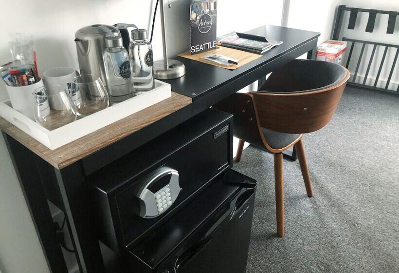 ユースホステル The Art Inn Seattle