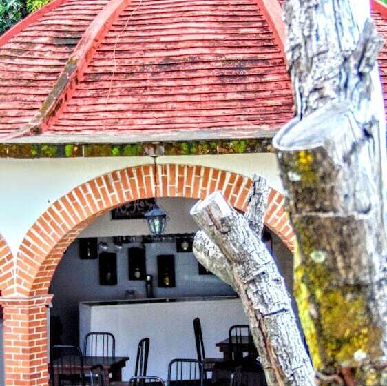 Aohom Santuario Hotel & Spa