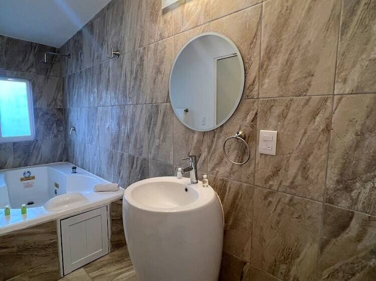 Aohom Santuario Hotel & Spa