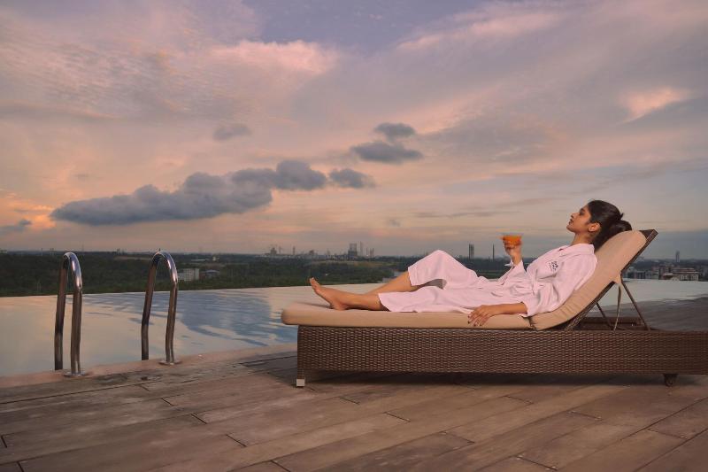 هتل Four Points By Sheraton Kochi Infopark