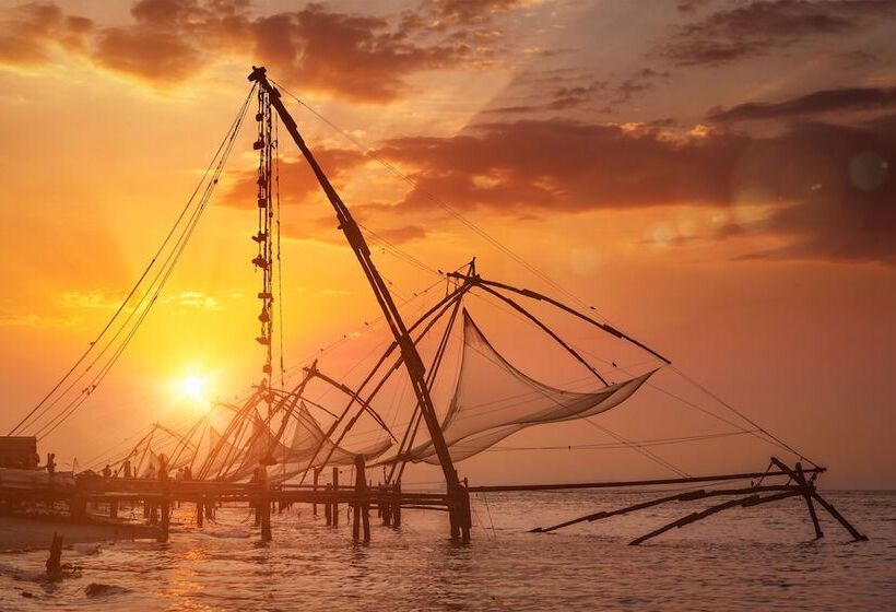 هتل Four Points By Sheraton Kochi Infopark