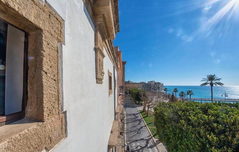 فندق Le Maestranze Deluxe Rooms