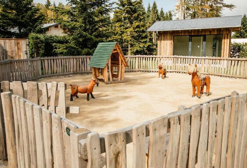 ホテル Tannenhaus