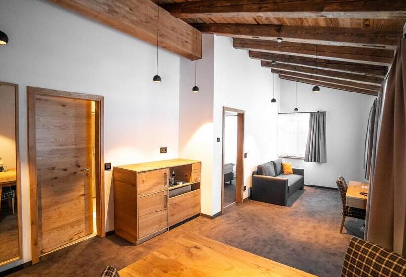 ホテル Tannenhaus