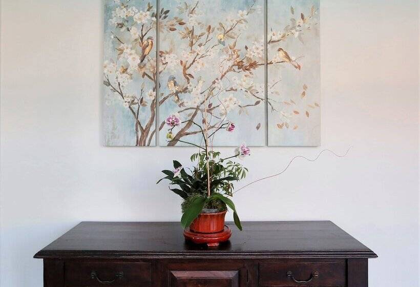 فندق Trending Inn