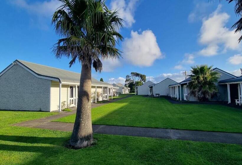 מוטל The Furlong