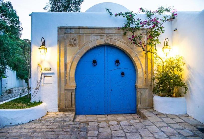 پانسیون Kahina Villa