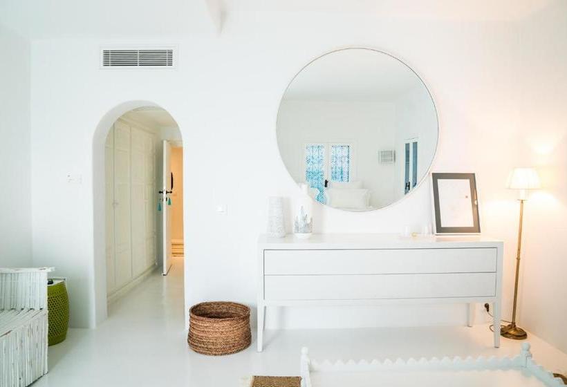 پانسیون Kahina Villa