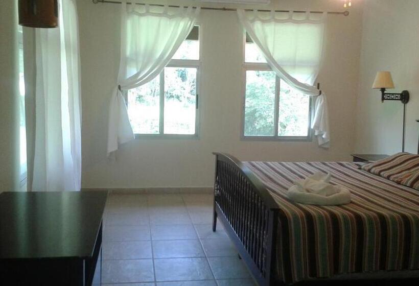 ベッドアンドブレックファースト Campestre