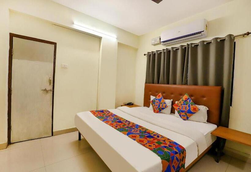 هتل Fabexpress Osca Inn