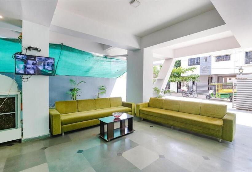 هتل Fabexpress Osca Inn