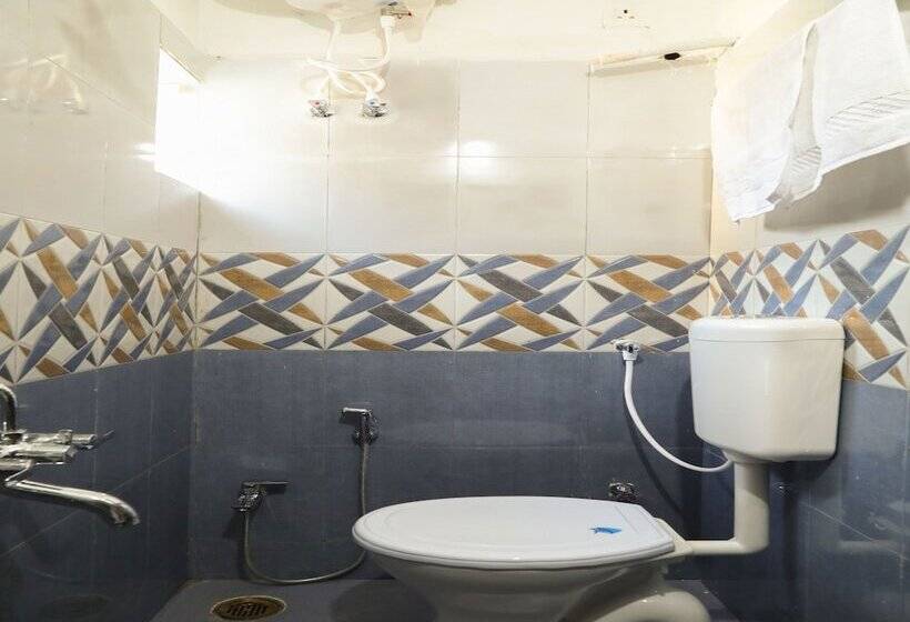 هتل Fabexpress Osca Inn