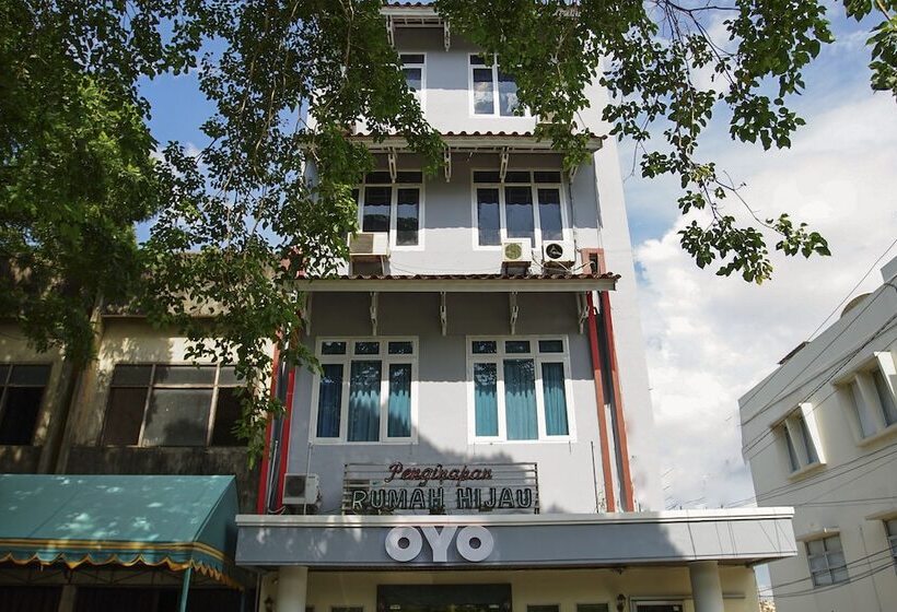 فندق Oyo 236 Penginapan Rumah Hijau