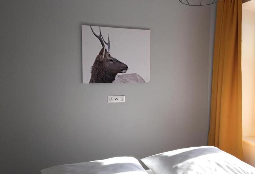 هتل Pod Kapličkou