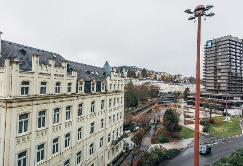 בית מלון כפרי Star