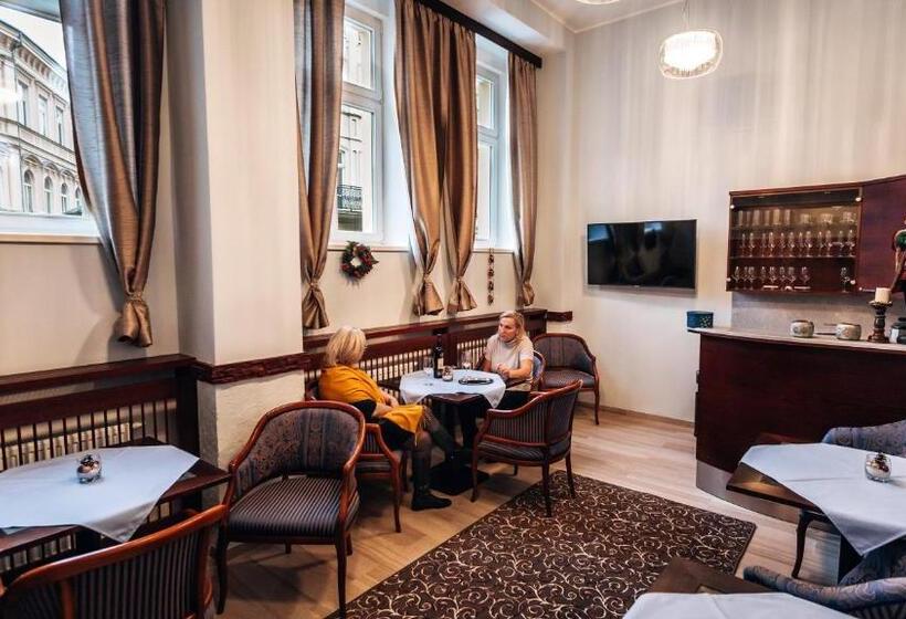 בית מלון כפרי Star