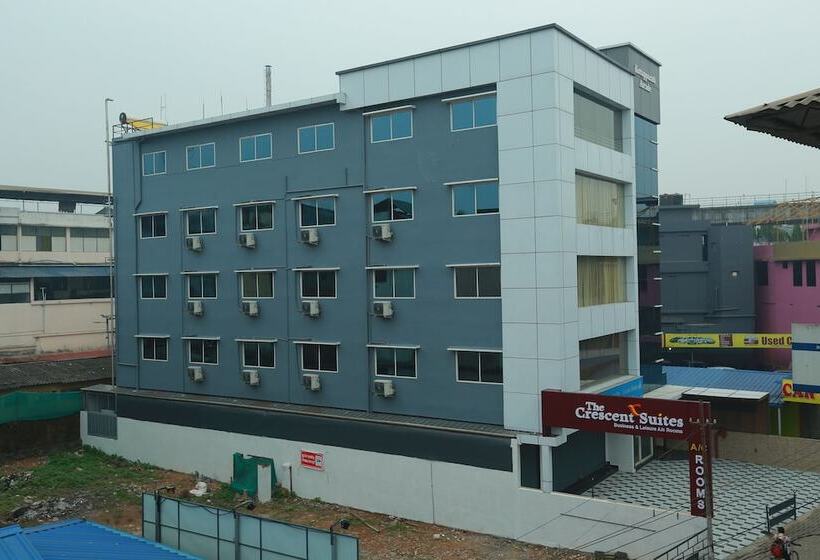 호텔 The Crescent Suites