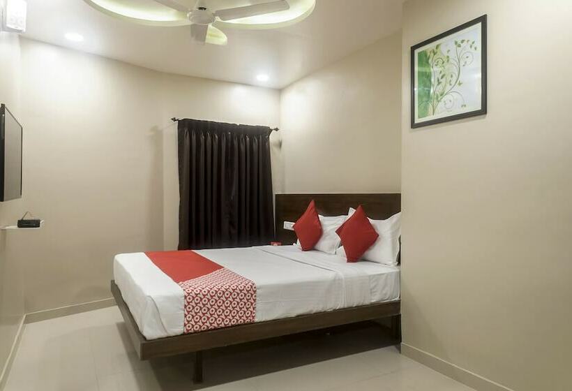 Отель Treebo Trip Grand Pune