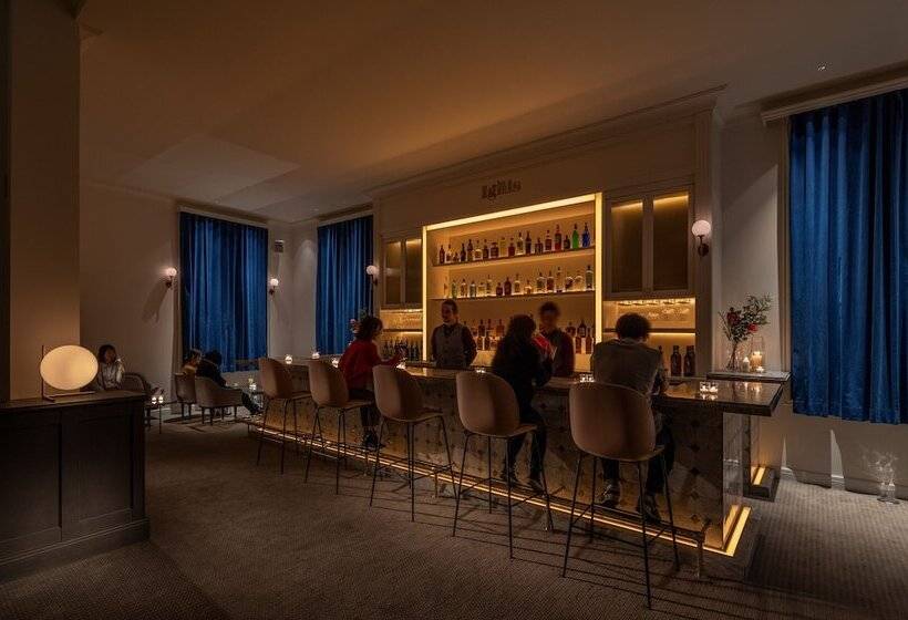 Unwind Hotel & Bar Otaru