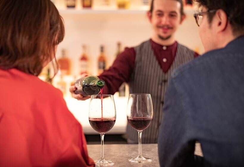 Unwind Hotel & Bar Otaru