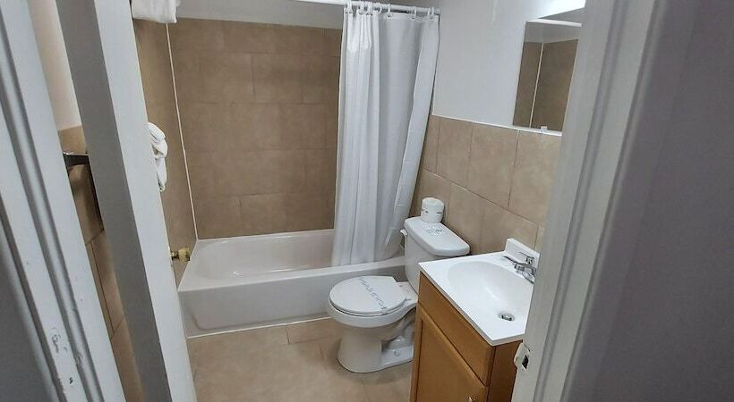 فندق على الطريق Boone Trail Inn