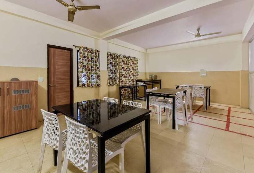 Oyo 16642 Flagship Hotel Mahadev