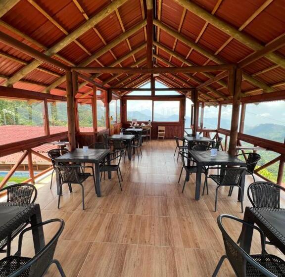 پانسیون Loma Nevada Minca