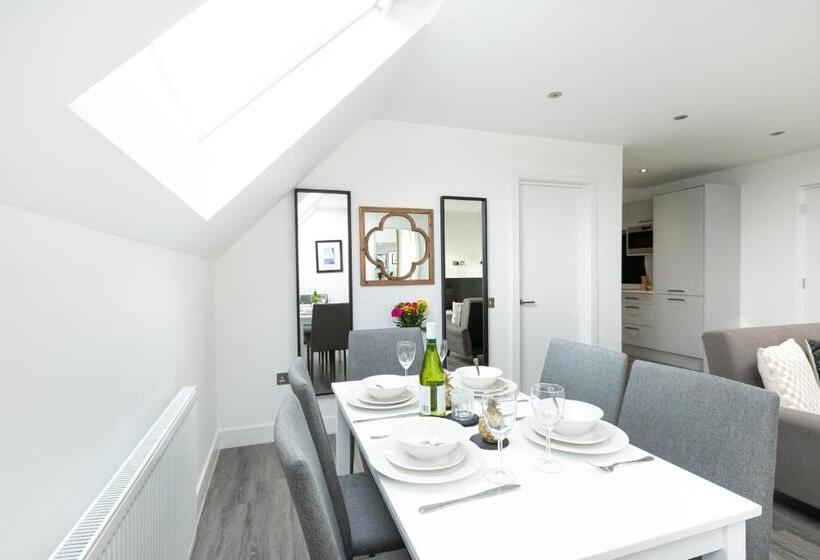 Reading Kings Road Lodge By Creatick Apartments