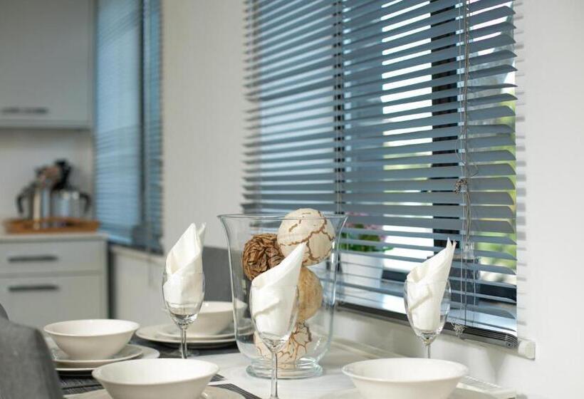 Reading Kings Road Lodge By Creatick Apartments