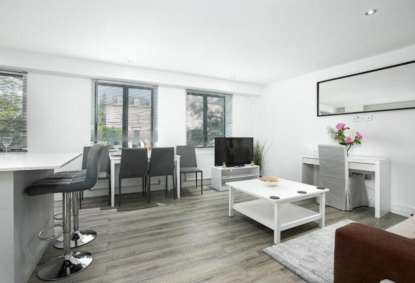 Reading Kings Road Lodge By Creatick Apartments