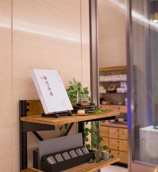 Zenith Hotel Near Train Station & The Mixc