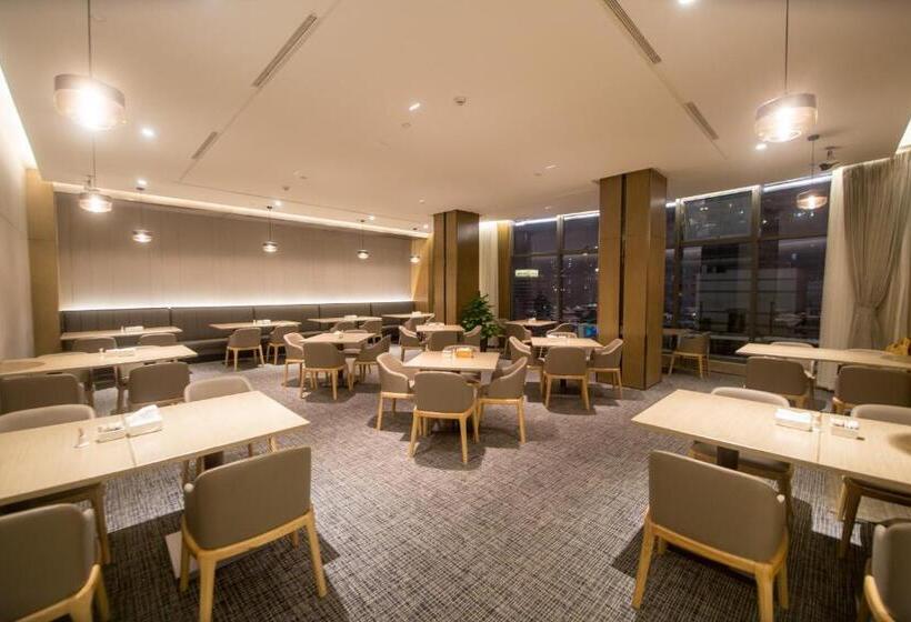 Zenith Hotel Near Train Station & The Mixc