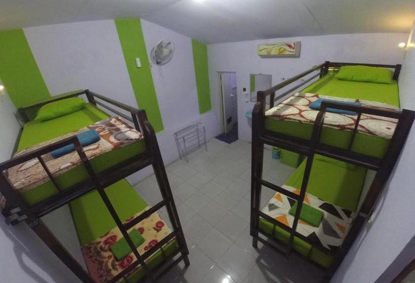 تختخواب و صبحانه Quinn Homestay