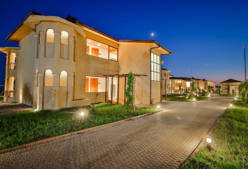 هتل Anaklia Resort by Pratap's Signature