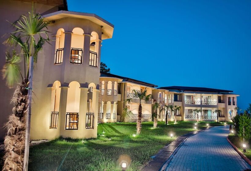 هتل Anaklia Resort by Pratap's Signature